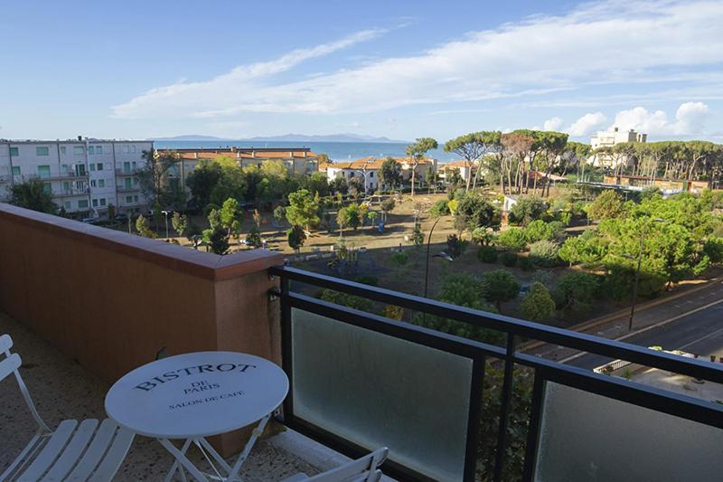Pineta Di Ponente Villa Follonica Exterior photo